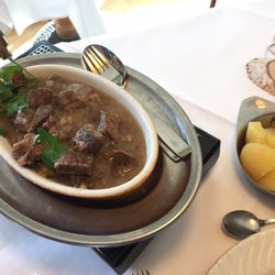 Restaurant Pfeiffer's Sythener Flora - Westfälischer Pfefferpotthast