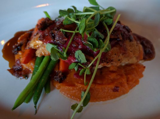 Rustica | Eatery and Tavern by null