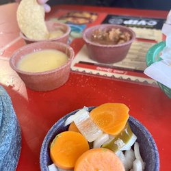 Chelinos Mexican Restaurant - Relish, salsa & cheese
