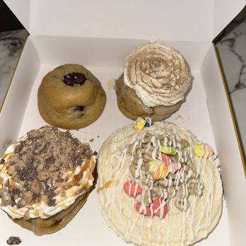 Chip Cookies - Desserts Near Me - Brentwood, California