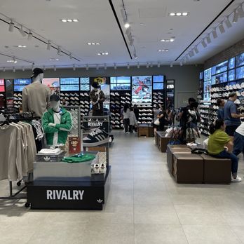 men's clothing foot locker