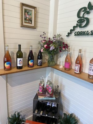 Cork & Screw by null