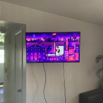D&M Handyman Services - TV Mount - Painters Near Me