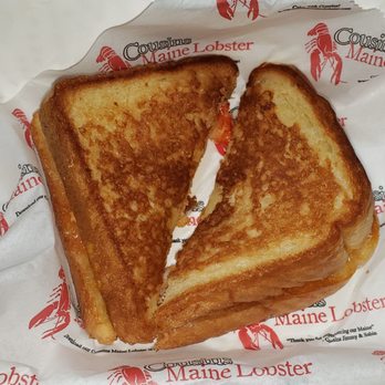Cousins Maine Lobster - Lobster & Cheese - Food Trucks Near Me - Pompano Beach, Florida