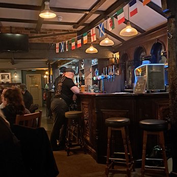 Old Shepherd - Bar - Pubs Near Me - Rickmansworth, HRT Old Shepherd - Bar - Pubs Near Me - Rickmansworth, HRT