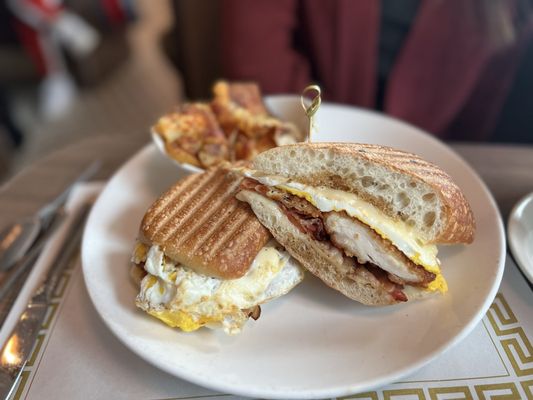 Whiskey Down Diner by null