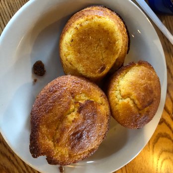 Cracker Barrel Old Country Store - Corn Muffins - American Near Me - Sheffield Lake, Ohio