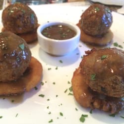 Bartman - Comida di buteco 2016. Bolinhos de rabada c/ agrião.