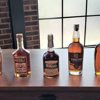 Heaven Hill Bourbon Experience - Tours Near Me - Bardstown, Kentucky
