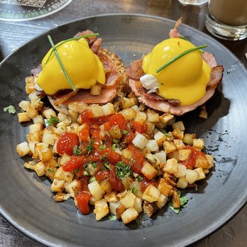 Blu Jam Cafe - Eggs Blu Jam Benedict and country Grilled Potatoes with Fresh Parsley. - Breakfast & Brunch Near Me - Sherman Oaks, California