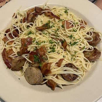 Stefano's - Spaghetti aglio e olio with sausage and bacon - Italian Near Me - Seminole, Florida Stefano's - Spaghetti aglio e olio with sausage and bacon - Italian Near Me - Seminole, Florida