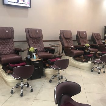 Jay Nail Spa - Pedicure area - Nail Salons Near Me - Birmingham, Alabama