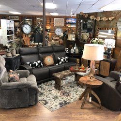 Mountain Home Interiors - Flexsteel setting