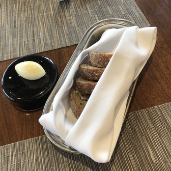 Canoe - Bread - Canadian (New) Near Me - Toronto, Ontario