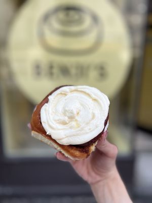 Benji's Buns by null