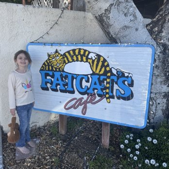 Fat Cats Cafe - Restaurant sign - Seafood Near Me - Avila Beach, California Fat Cats Cafe - Restaurant sign - Seafood Near Me - Avila Beach, California