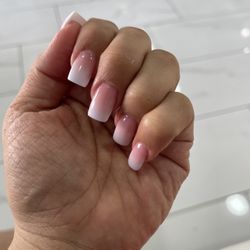 Pamnes Nails - Square Hombre Nails, pink to white.