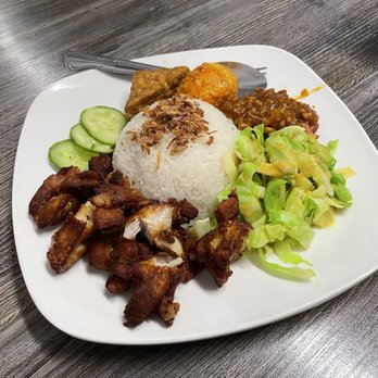 Borneo Eatery - Nasi Lemak - Indonesian Near Me - Alhambra, California Borneo Eatery - Nasi Lemak - Indonesian Near Me - Alhambra, California
