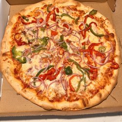 Sorella's Pizza and Pasta - Pizza with peppers and onions