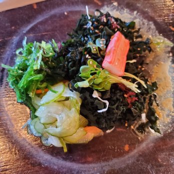 Sushi 101 - Seaweed salad - Sushi Bars Near Me - North Hollywood, California