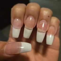 New full set. Pink and white Ombré. New full set. Pink and white Ombré.