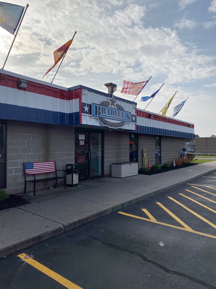 BRADLEY’S SURPLUS 13 Reviews Uniforms 26444 US Rte 11, Evans