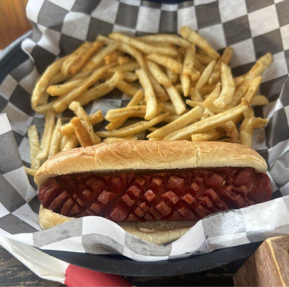 Dockside Bar and Grill
