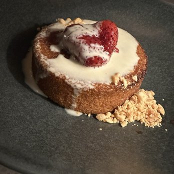 Lita - Olive oil cake - Portuguese Near Me - Aberdeen Township, New Jersey