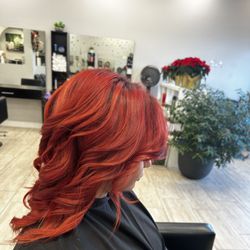 ST Hair Salon & Spa - Hot color