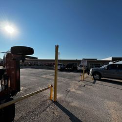 Cliff Jones Mahindra - Main parking entrance.