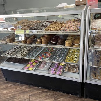 J's Bakery and Cafe - Bakeries Near Me - Pensacola, Florida