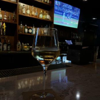 The Brant - Good for watching the game - New American Near Me - Huntington Beach, California The Brant - Good for watching the game - New American Near Me - Huntington Beach, California