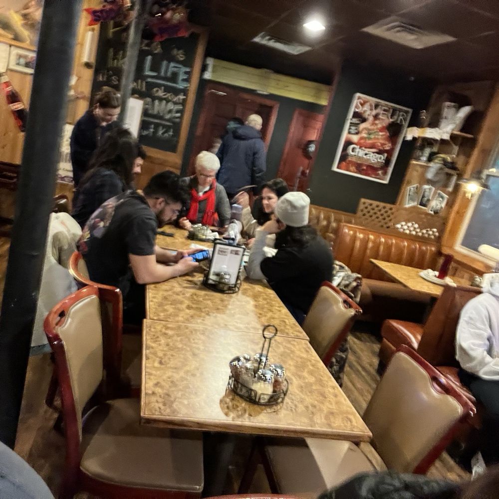 Burt's Place - Inside - Pizza Near Me - Morton Grove, Illinois