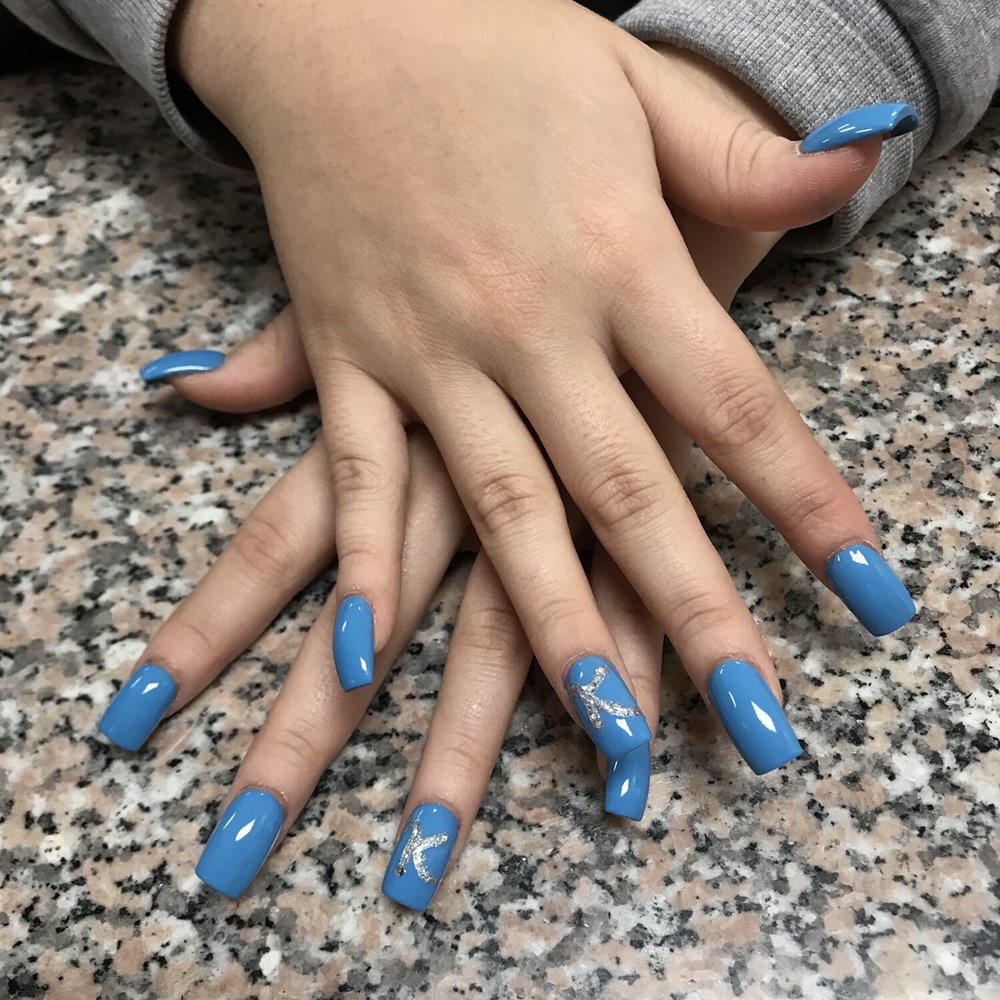 Nails done by Trina@(423)680-1963 cell Nails done by Trina@(423)680-1963 cell