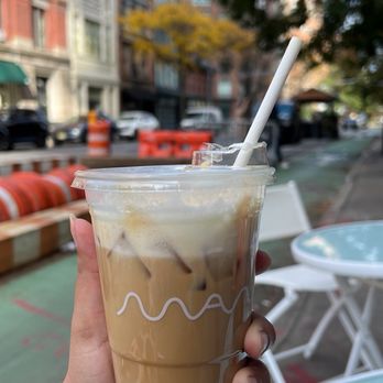 maman - Honey butter latte - Bakeries Near Me - New York, New York maman - Honey butter latte - Bakeries Near Me - New York, New York