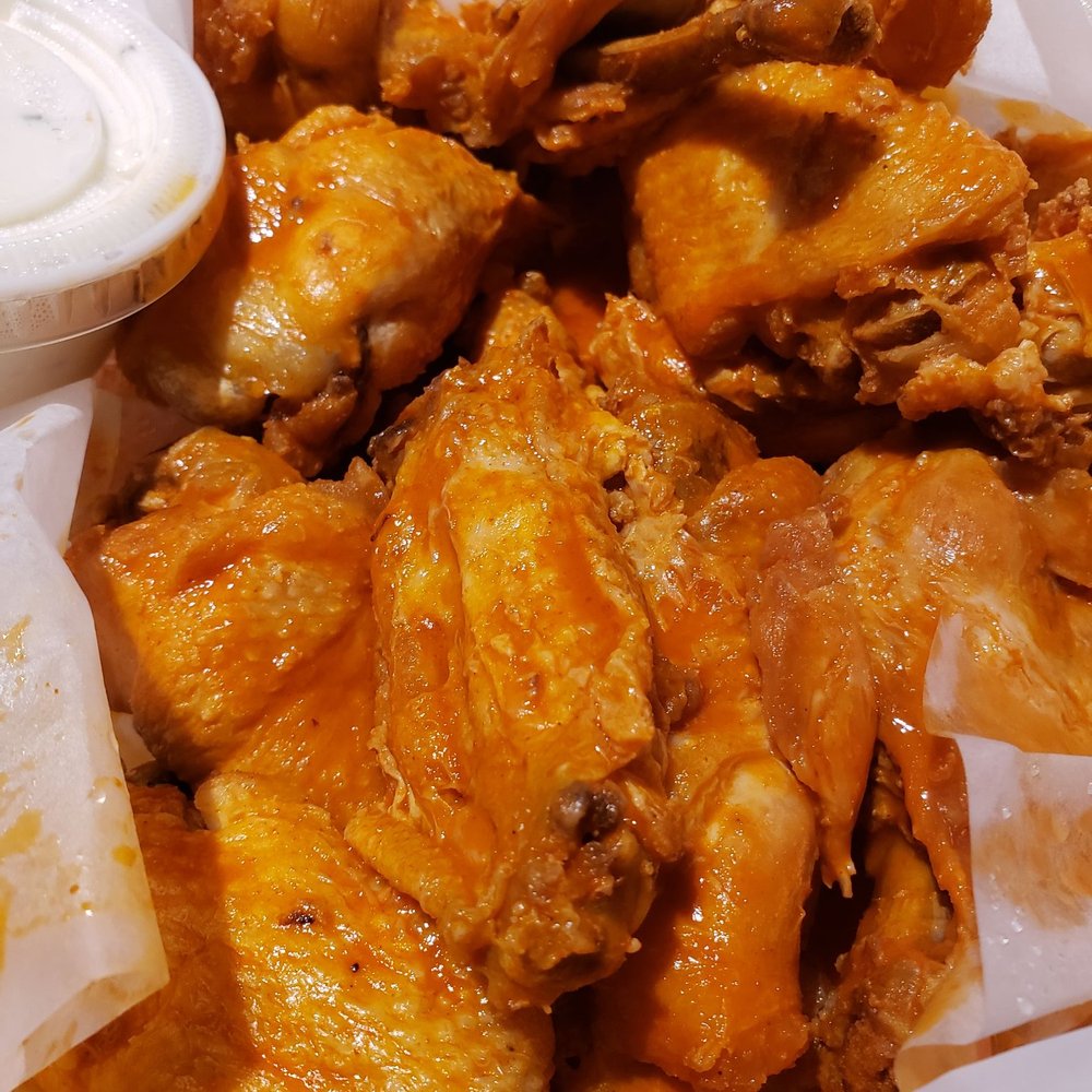 Pizza Point - Buffalo chicken wings - Pizza Near Me - Jacksonville, Florida Pizza Point - Buffalo chicken wings - Pizza Near Me - Jacksonville, Florida