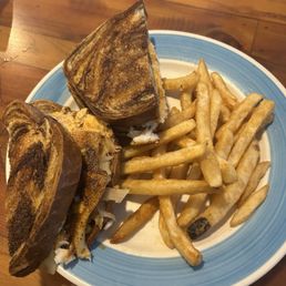 Ruben fish sandwich Ruben fish sandwich