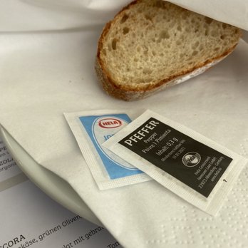Pasta e Basta - ... frisches Brot für das Öl und das Basalmico ... - Italian Near Me - Münster, NW