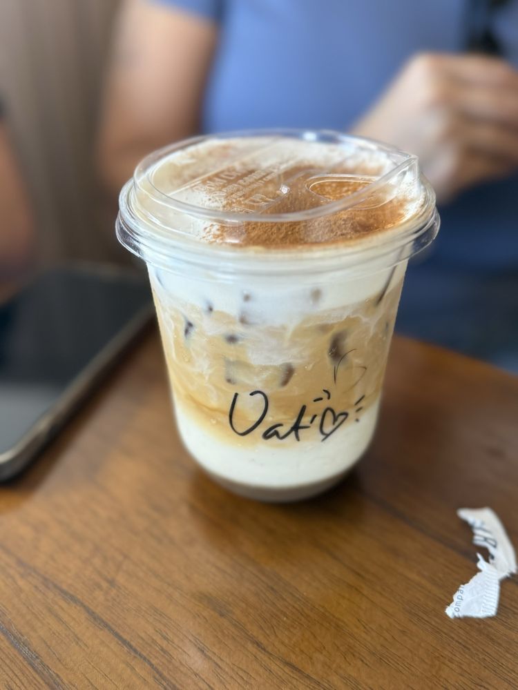 Cafe Cinnamour Image