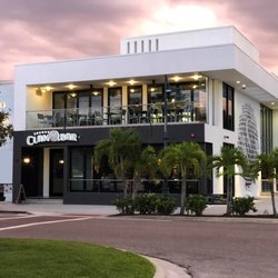Speaks Clam Bar - St. Armands Circle