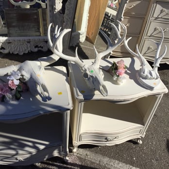 Melrose Trading Post - Flea Markets Near Me - Los Angeles, California