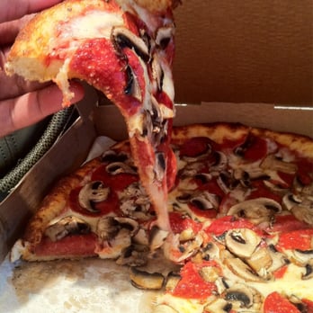 Paris Pizza - Nice & cheesy mushrooms galore - Pizza Near Me - San Francisco, California