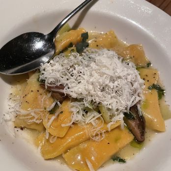 Gjelina - Kabocha Squash Agnolotti , Brown Butter , Sage & Parmesan - New American Near Me - Venice, California Gjelina - Kabocha Squash Agnolotti , Brown Butter , Sage & Parmesan - New American Near Me - Venice, California