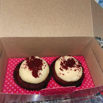Smallcakes Orlando - Red Velvet Cupcake - Desserts Near Me - Orlando, Florida Smallcakes Orlando - Red Velvet Cupcake - Desserts Near Me - Orlando, Florida