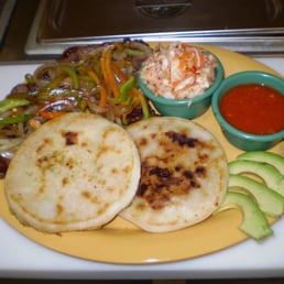 Pupusa Plate