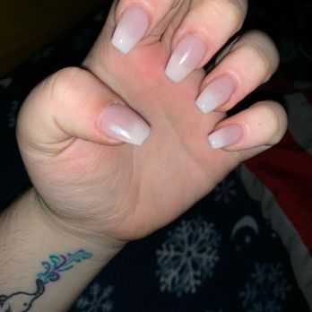 Lucky V Salon - Ombré - Nail Salons Near Me - Martinez, California Lucky V Salon - Ombré - Nail Salons Near Me - Martinez, California