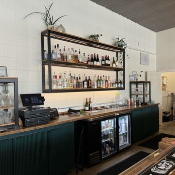 Littlebird Restaurant & Bar - Full bar - Bars Near Me - Jackson, Tennessee Littlebird Restaurant & Bar - Full bar - Bars Near Me - Jackson, Tennessee