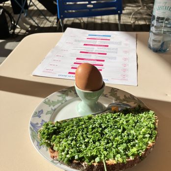 Vollpension Generationencafé  - Chive toast - Cafes Near Me - Vienna, 9