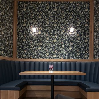 Tupelo Honey - Interior - Southern Near Me - Omaha, Nebraska
