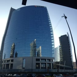 Milano Porta Garibaldi - Specchio riflesso...